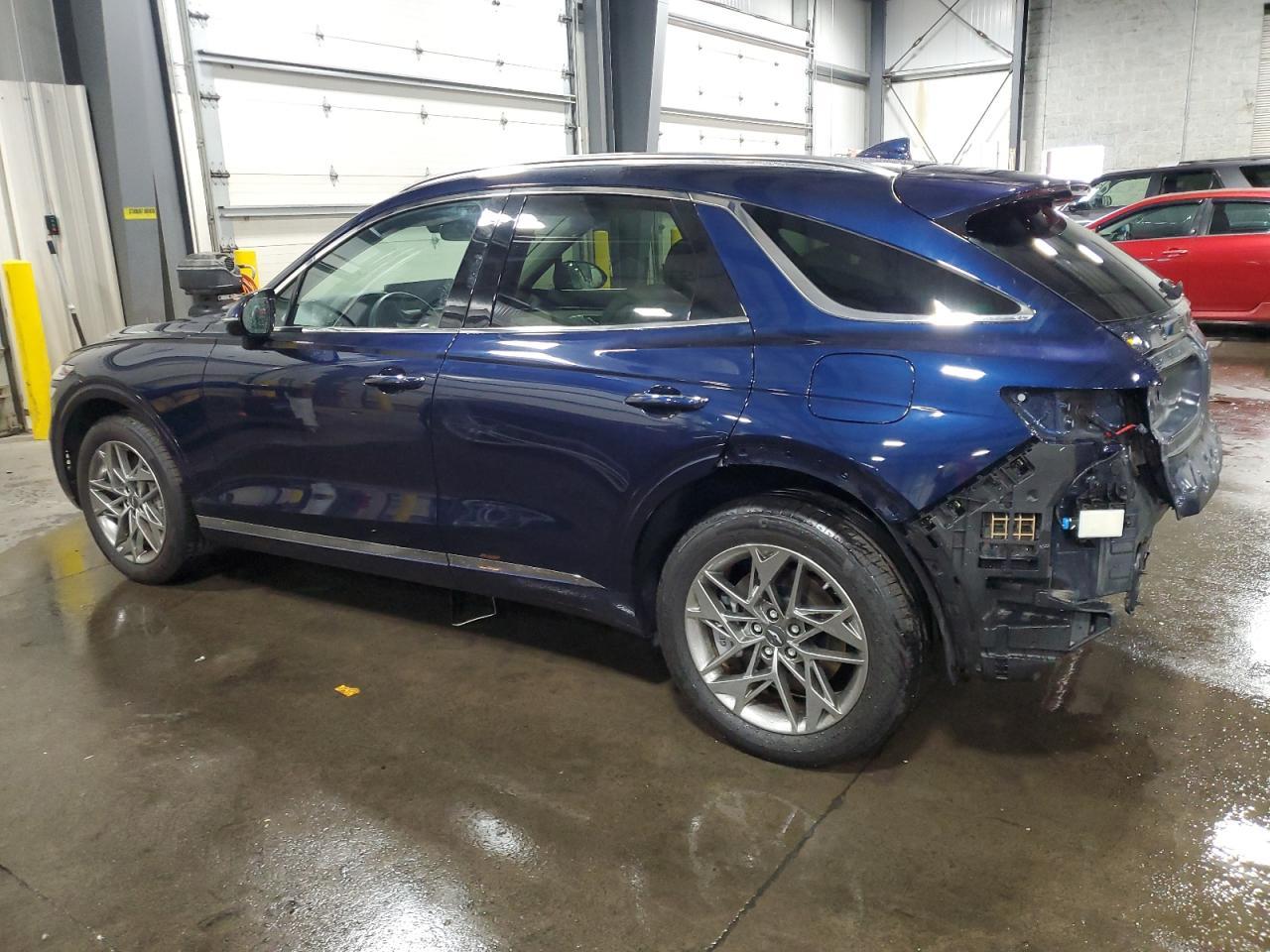 2024 GENESIS GV70