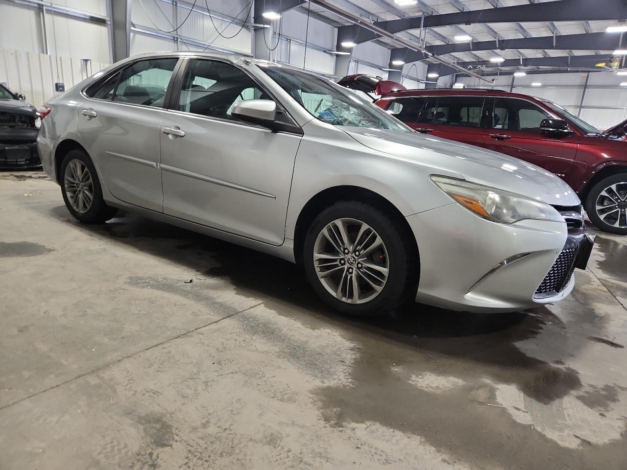 2016 TOYOTA CAMRY