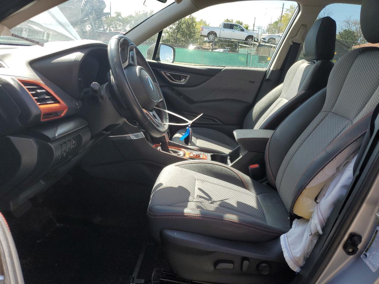 2020 SUBARU FORESTER