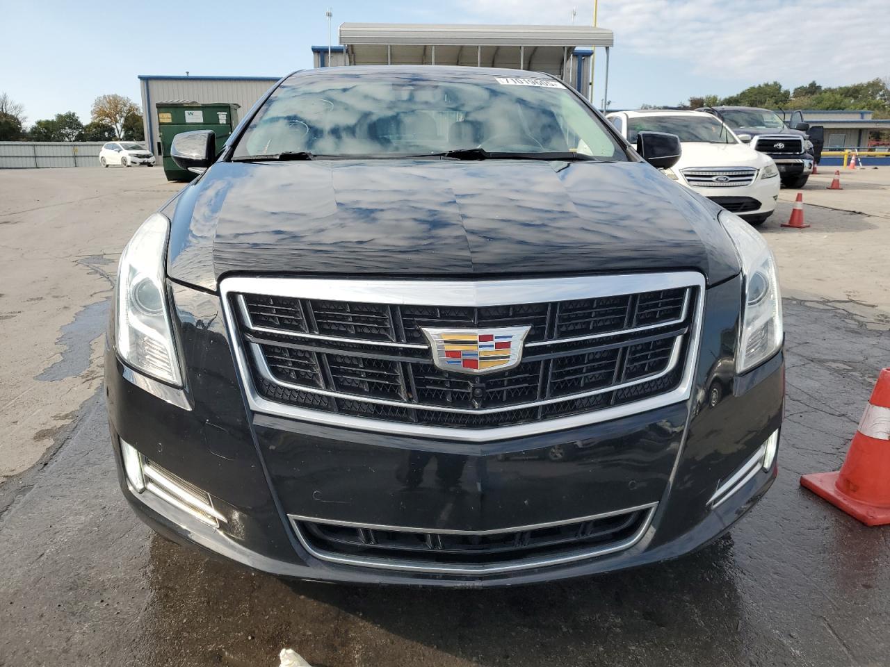 2016 CADILLAC XTS