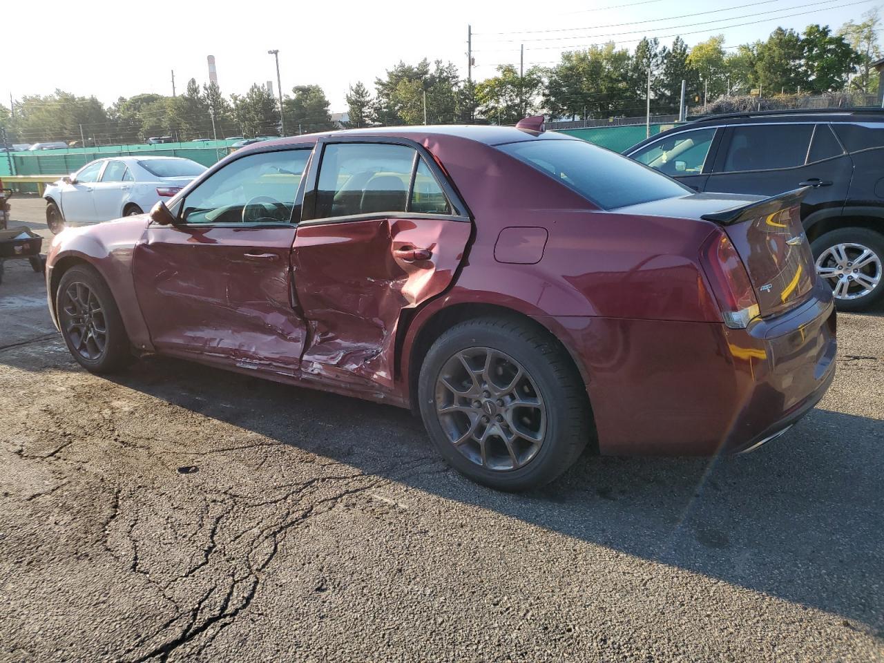 2019 CHRYSLER 300