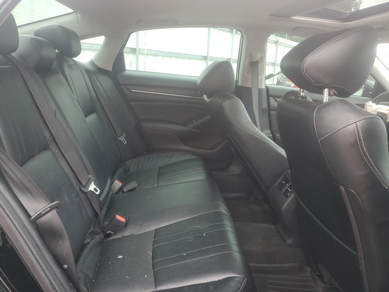 2018 HONDA ACCORD