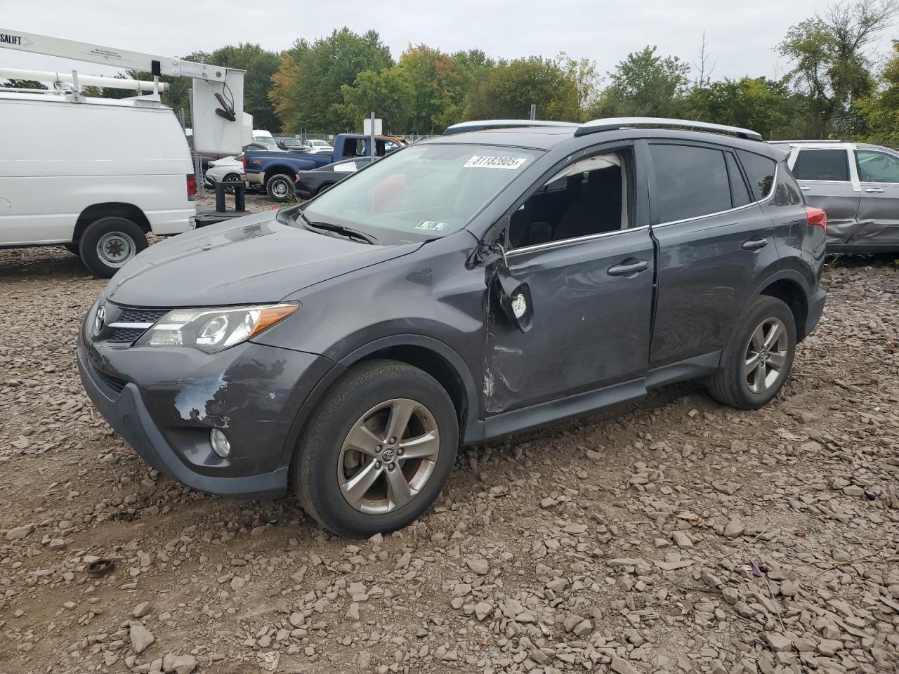 2015 TOYOTA RAV4