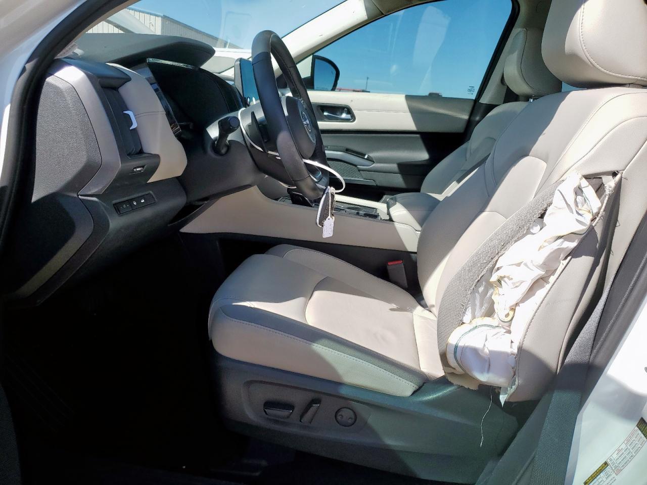 2023 NISSAN PATHFINDER