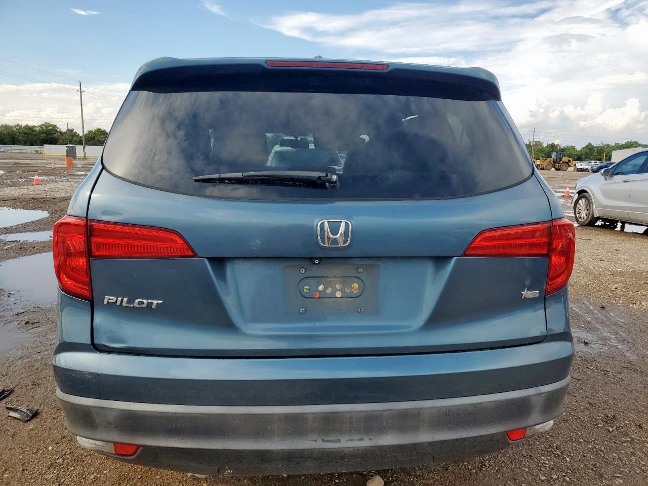 2016 HONDA PILOT
