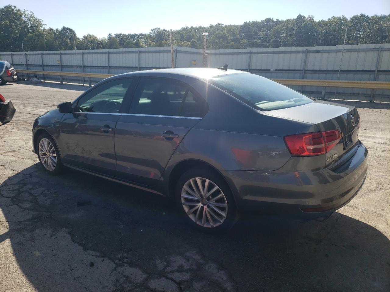 2015 VOLKSWAGEN JETTA