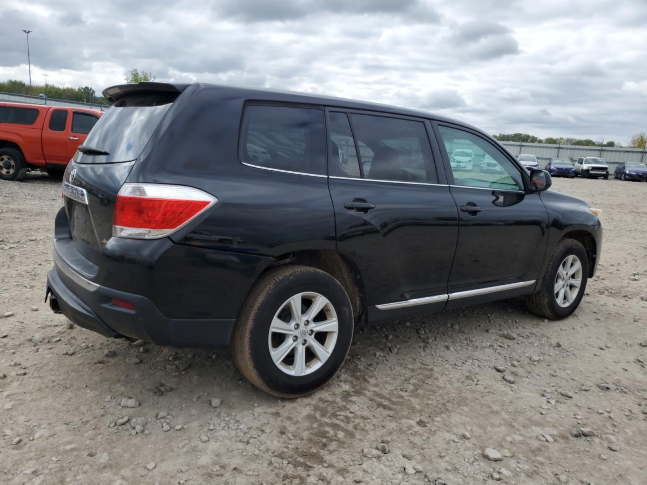 2013 TOYOTA HIGHLANDER