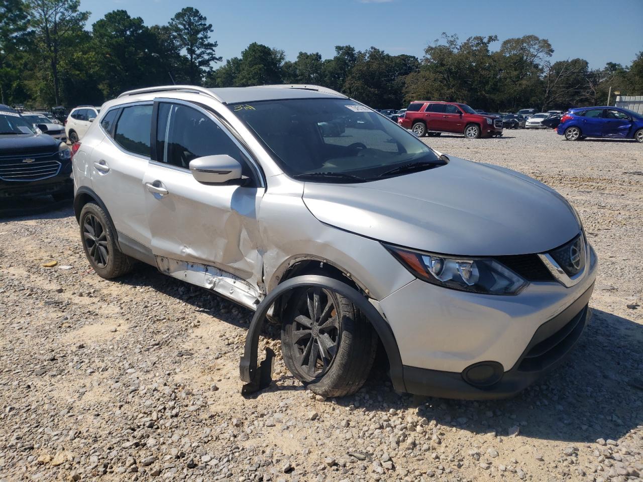2018 NISSAN Rogue Sport