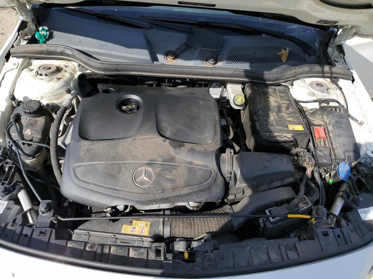 2015 MERCEDES-BENZ GLA-Class
