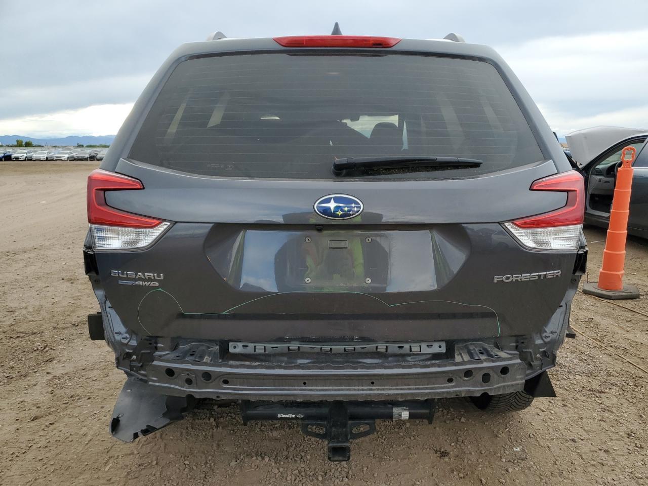 2021 SUBARU FORESTER