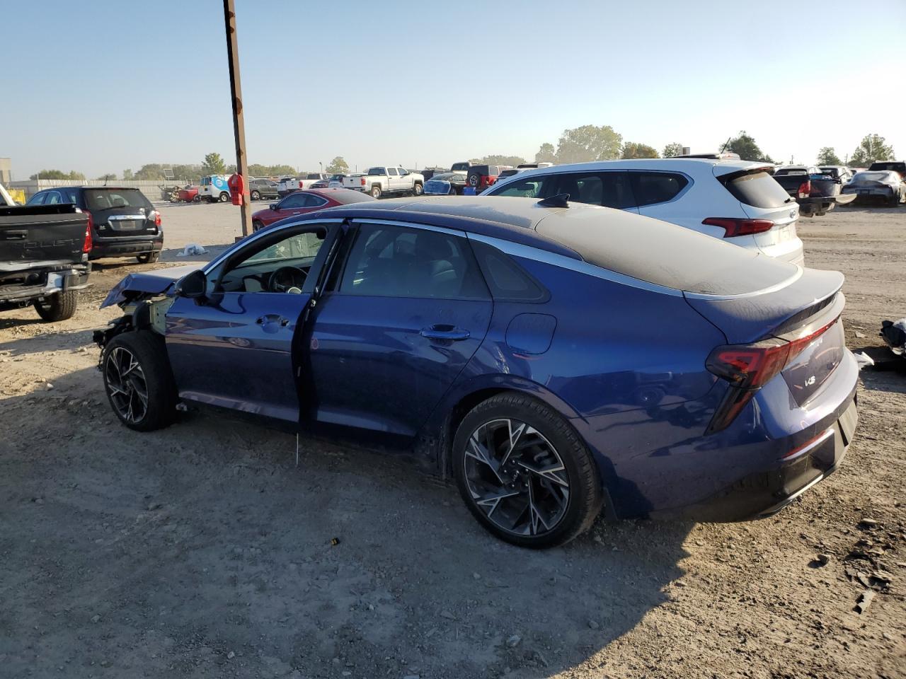 2025 KIA K5