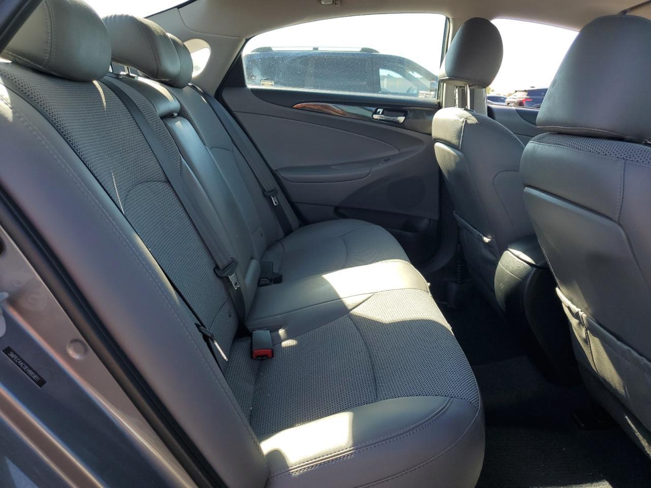 2014 HYUNDAI SONATA