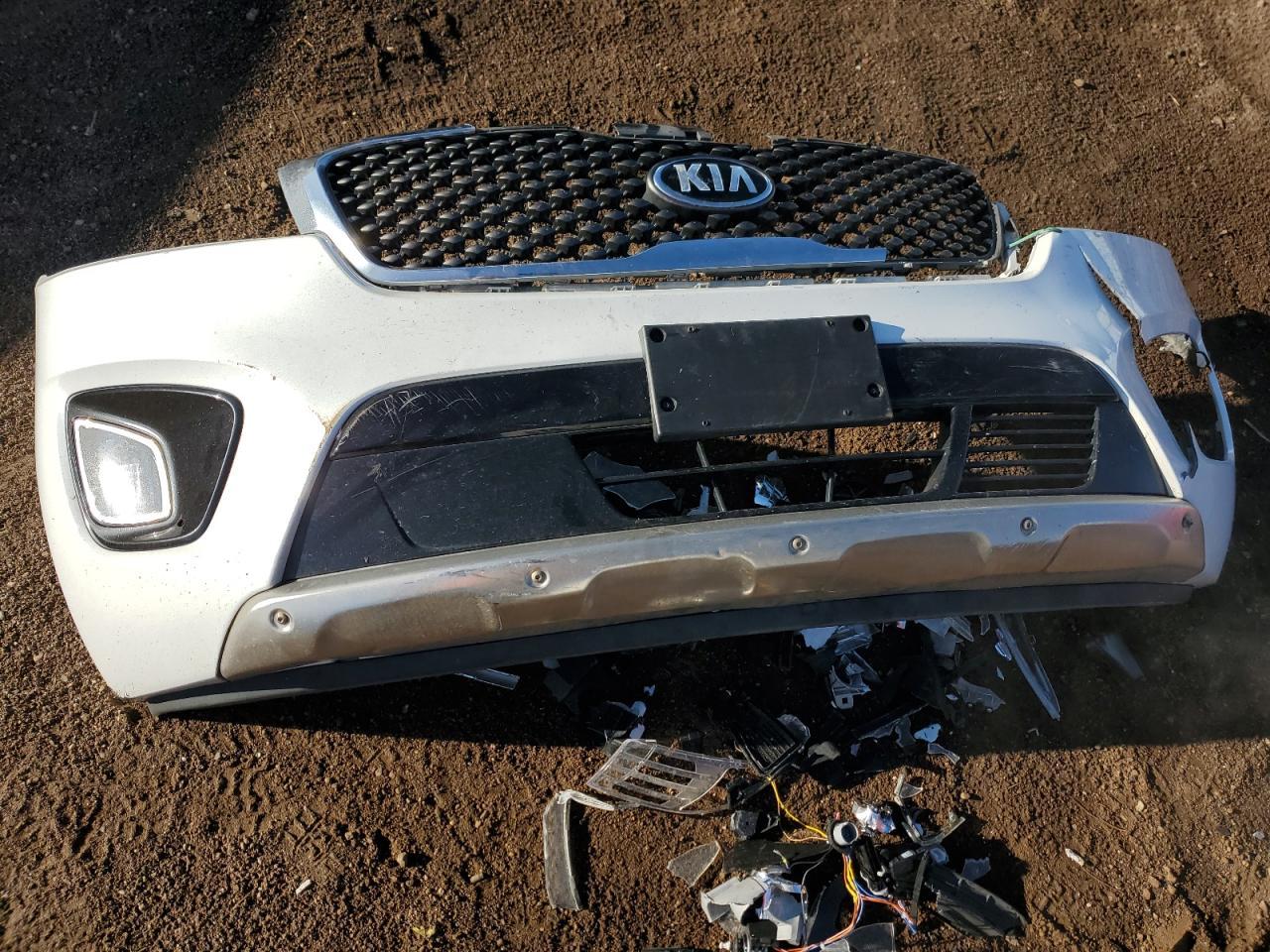 2017 KIA SORENTO