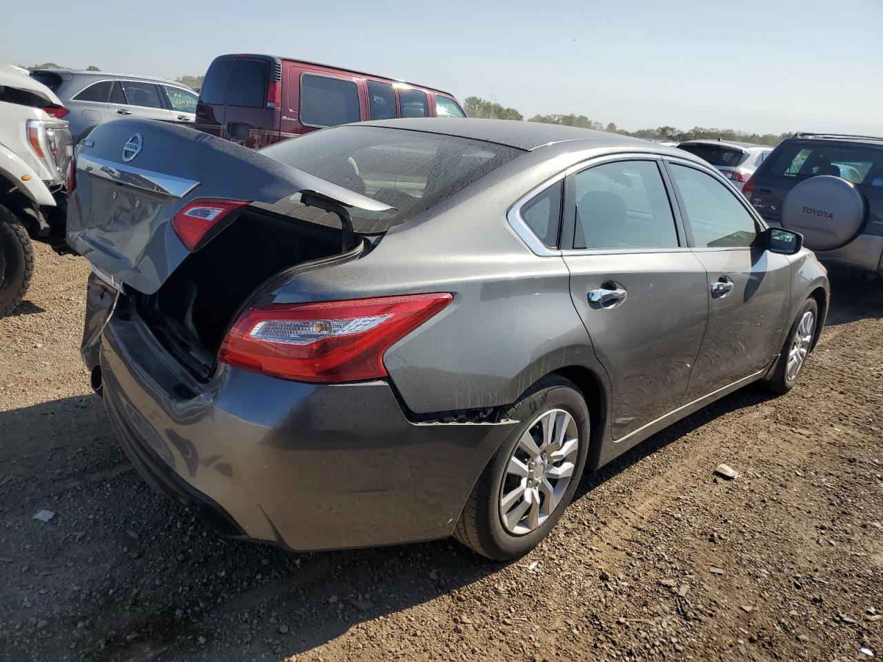 2017 NISSAN ALTIMA