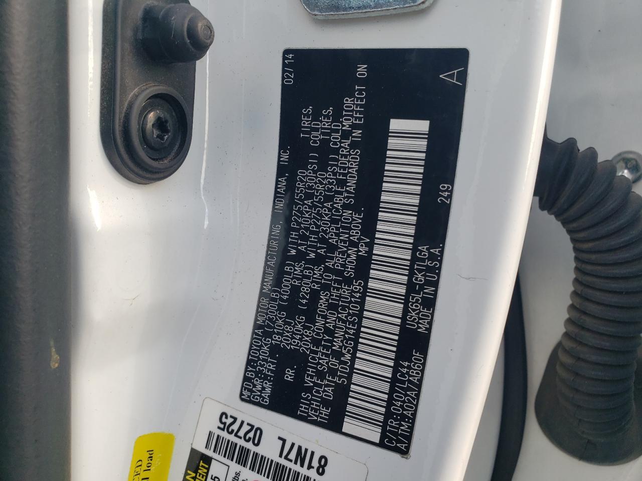 2014 TOYOTA Sequoia