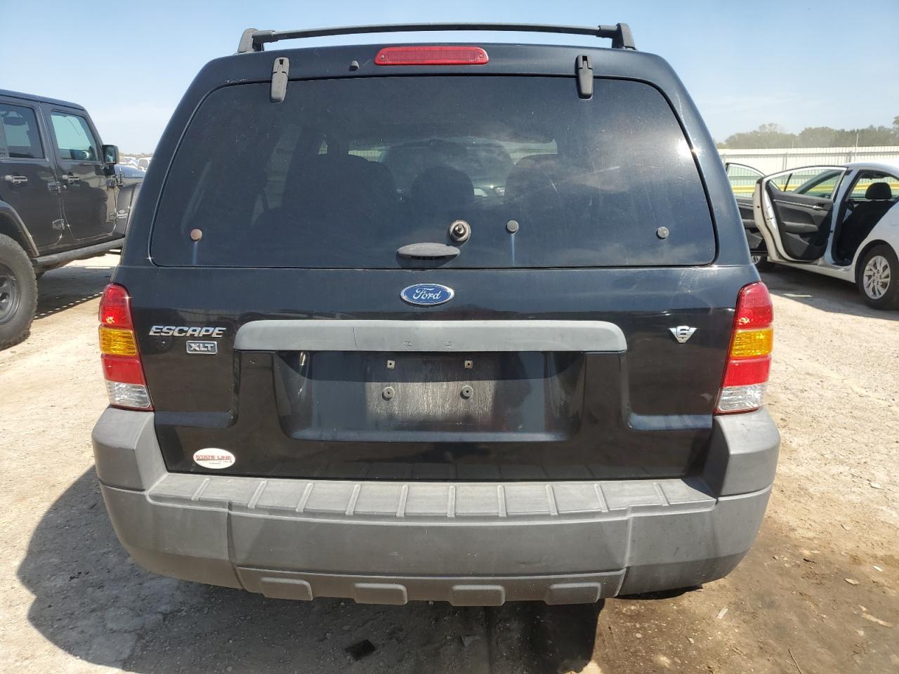 2006 FORD ESCAPE