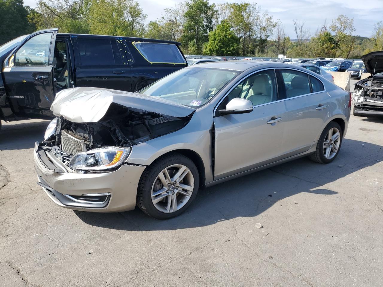 2014 VOLVO S60