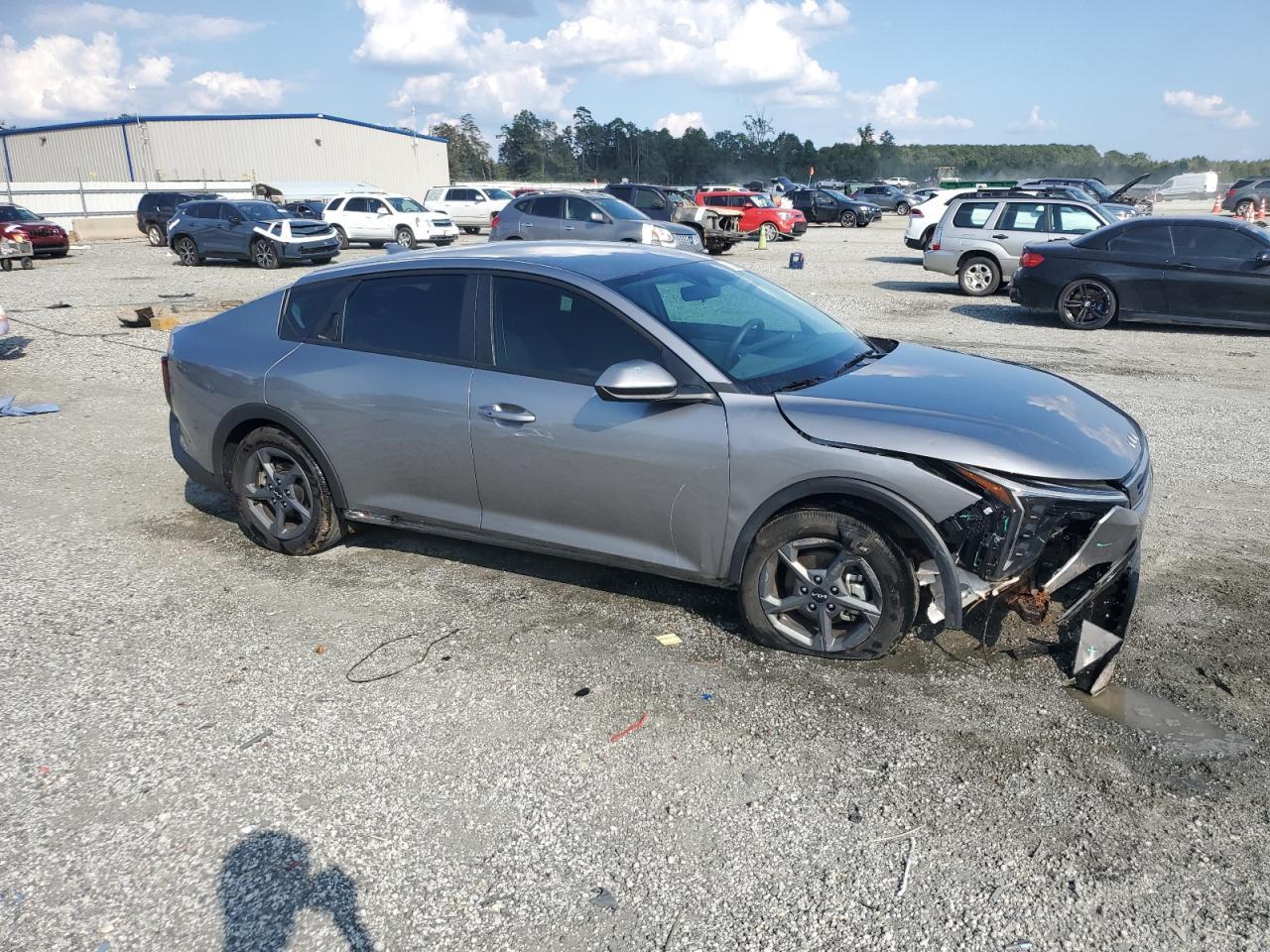 2025 KIA K4