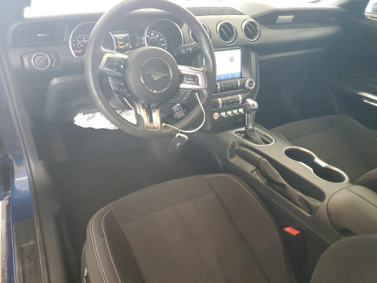 2022 FORD MUSTANG