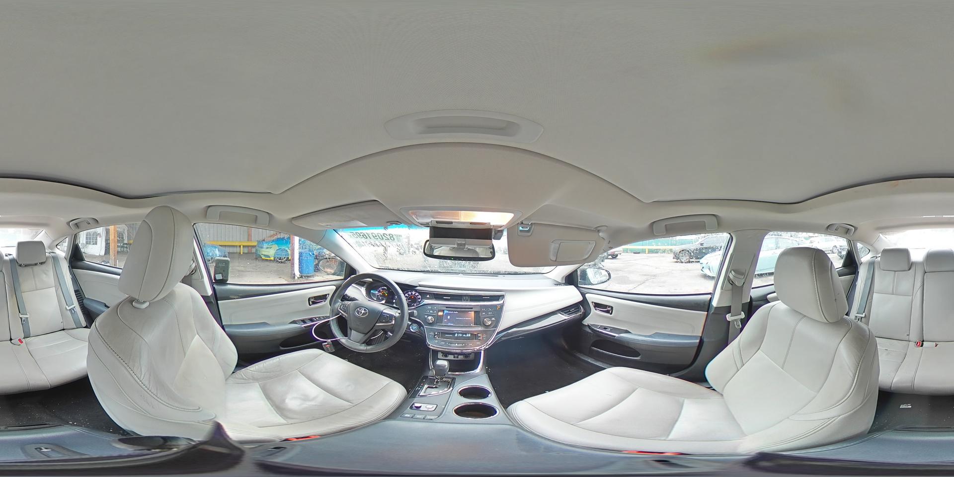 2014 TOYOTA Avalon