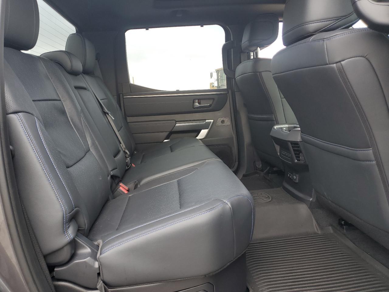 2025 TOYOTA TUNDRA