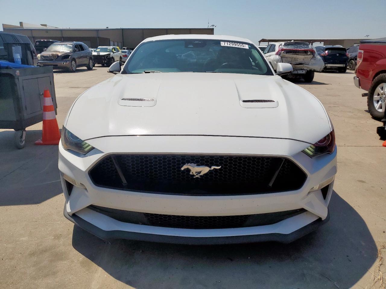 2021 FORD MUSTANG