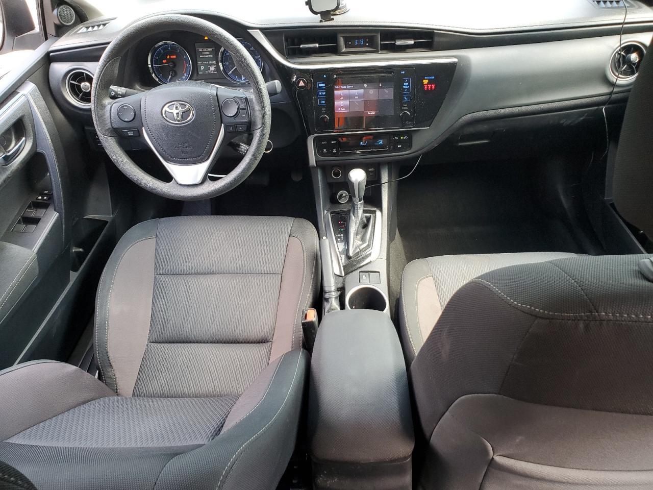 2019 TOYOTA COROLLA