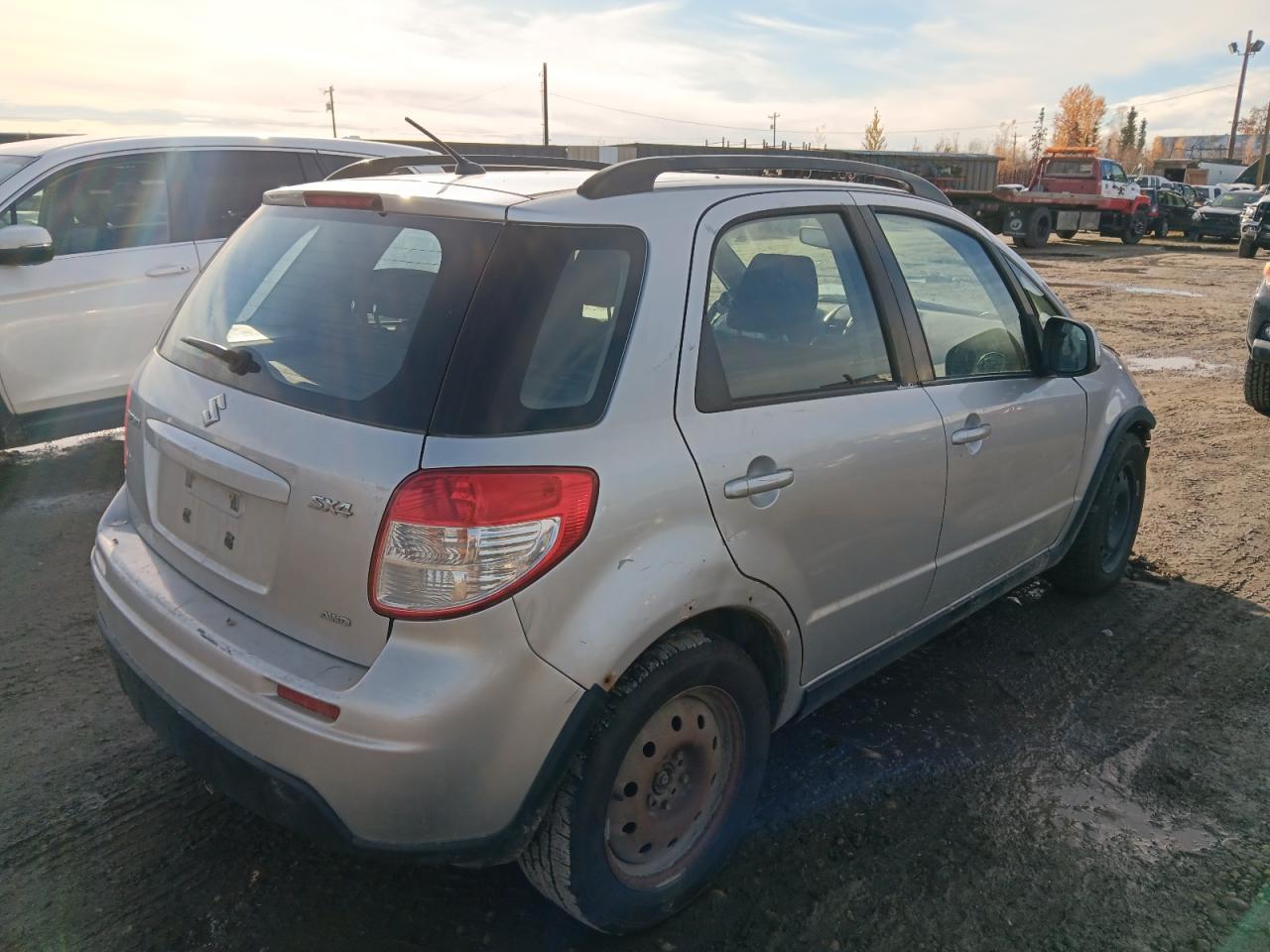 2012 SUZUKI SX4
