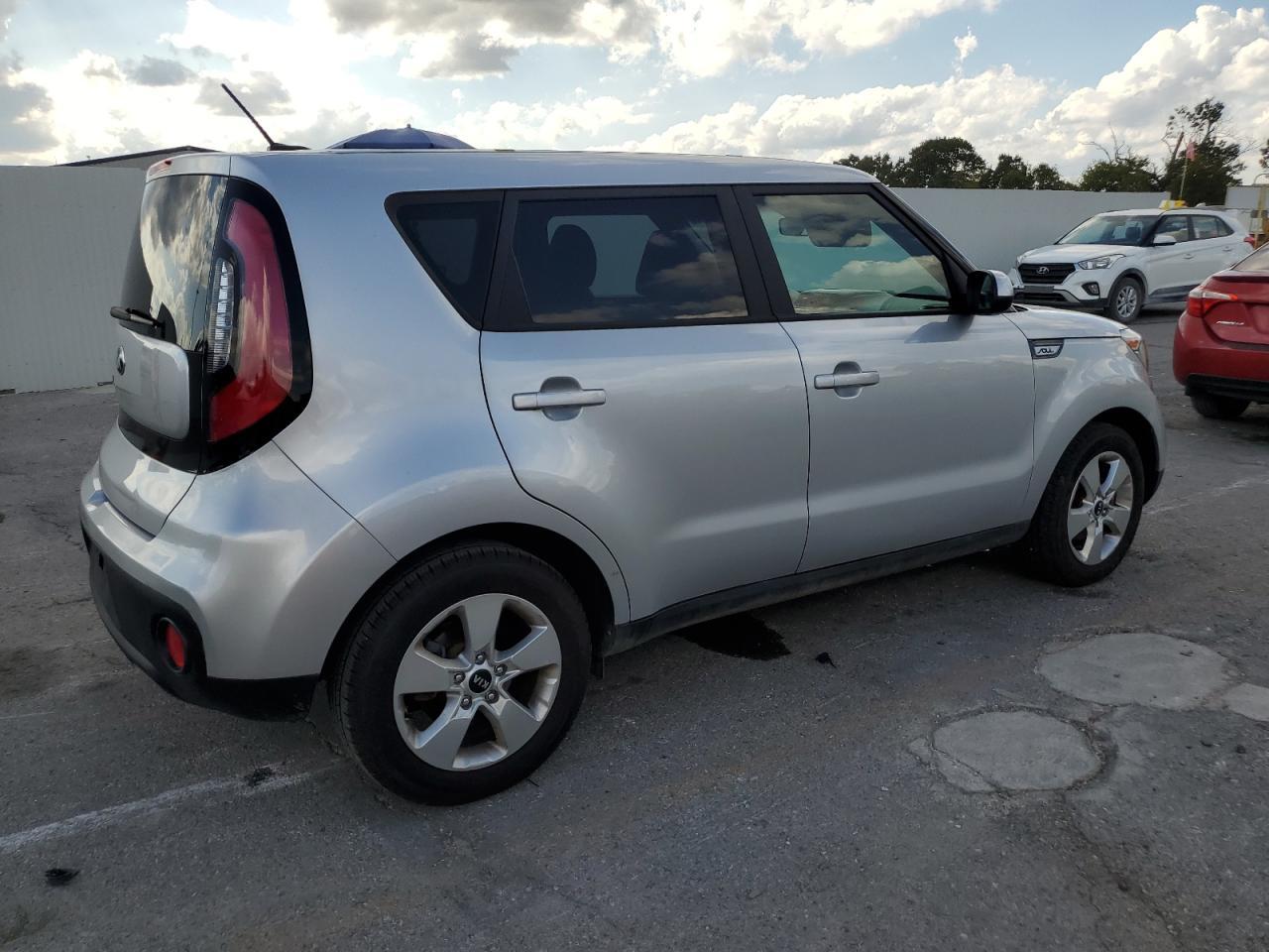 2018 KIA SOUL