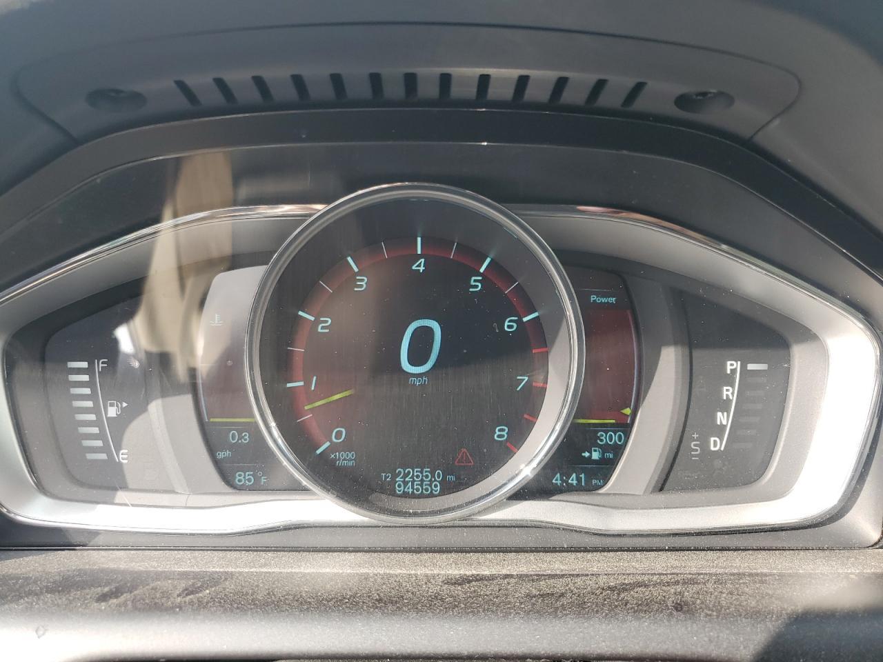 2014 VOLVO XC60