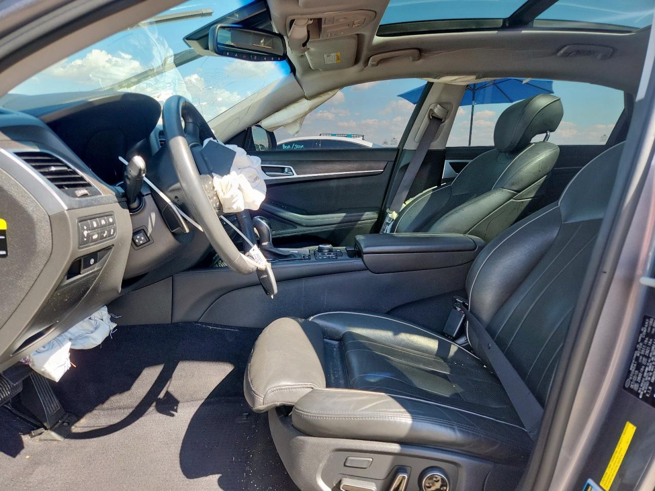 2016 HYUNDAI GENESIS