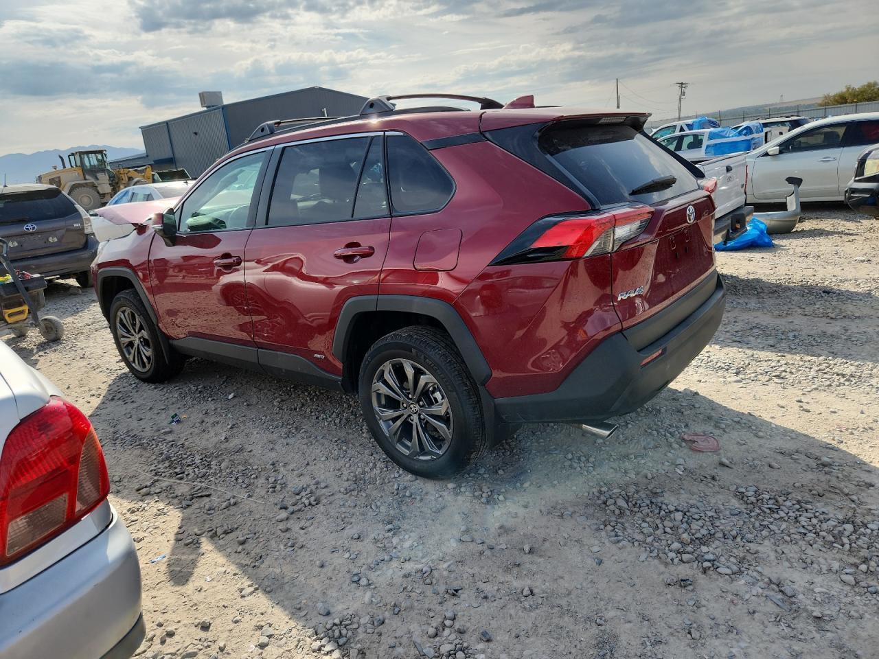 2025 TOYOTA RAV4