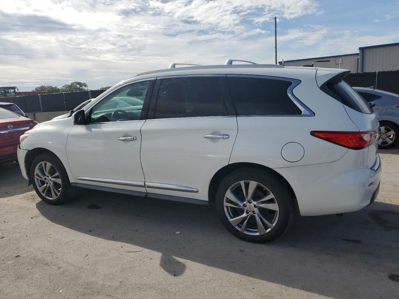 2013 INFINITI JX35