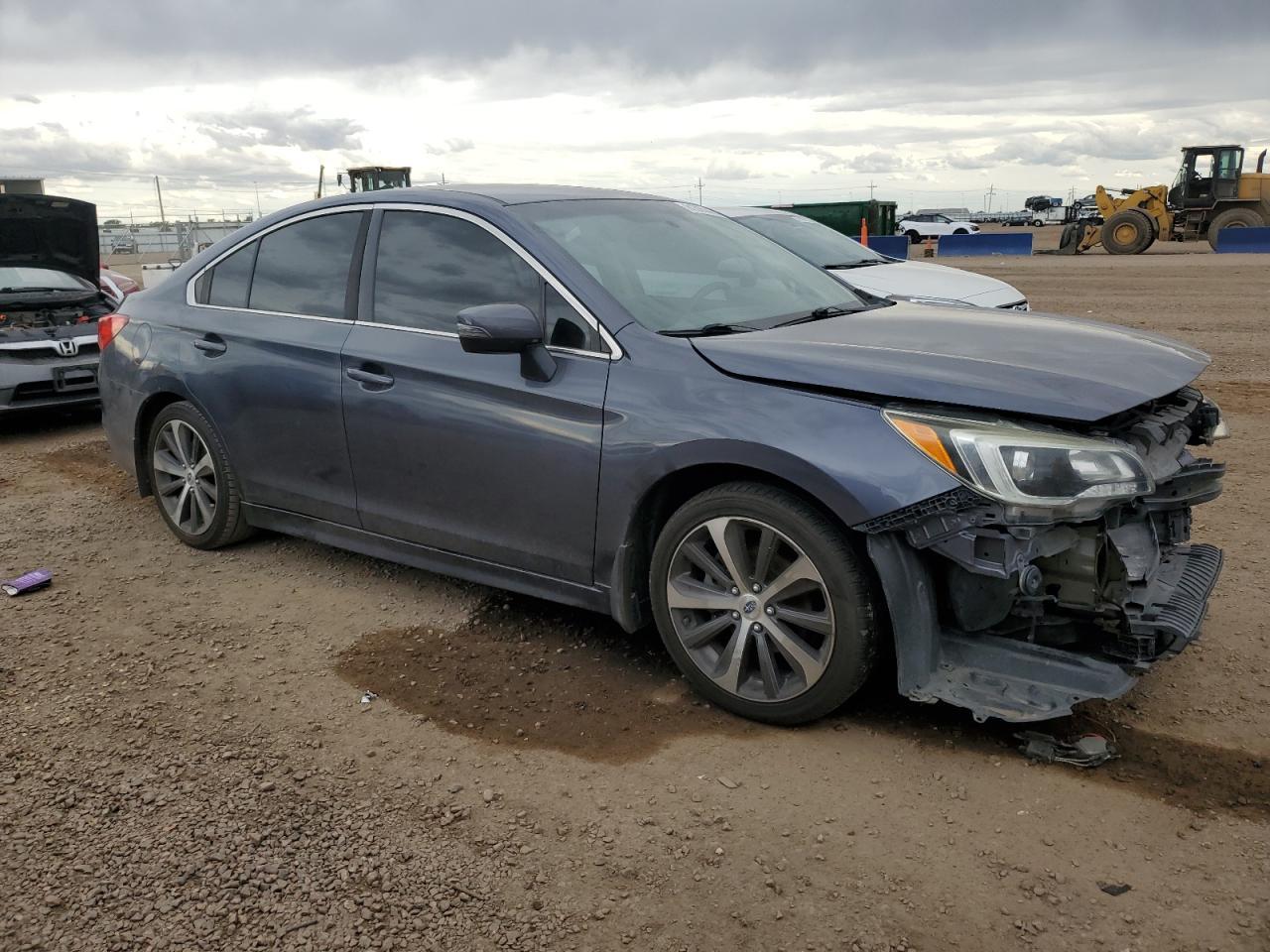 2015 SUBARU Legacy