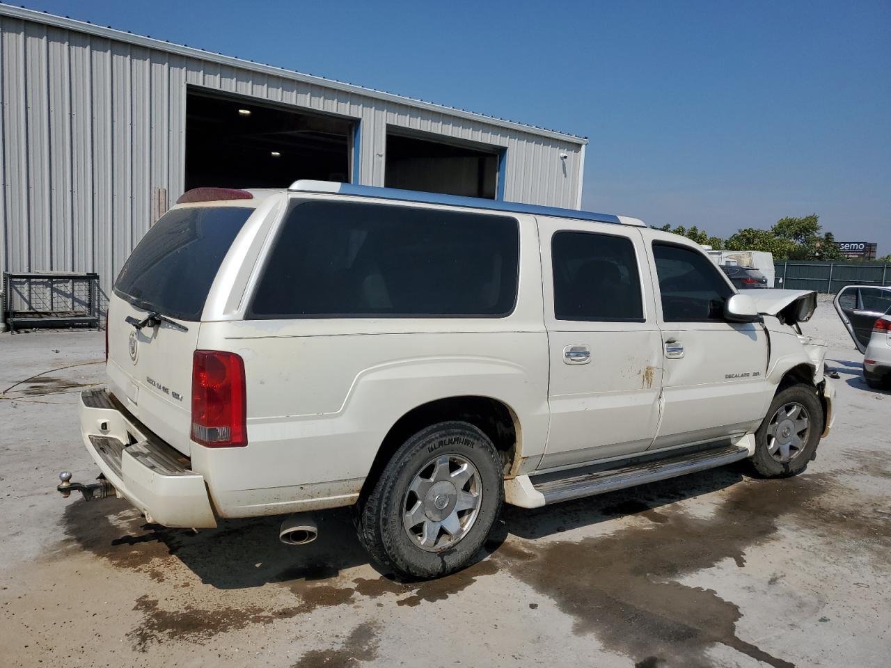 2004 CADILLAC ESCALADE