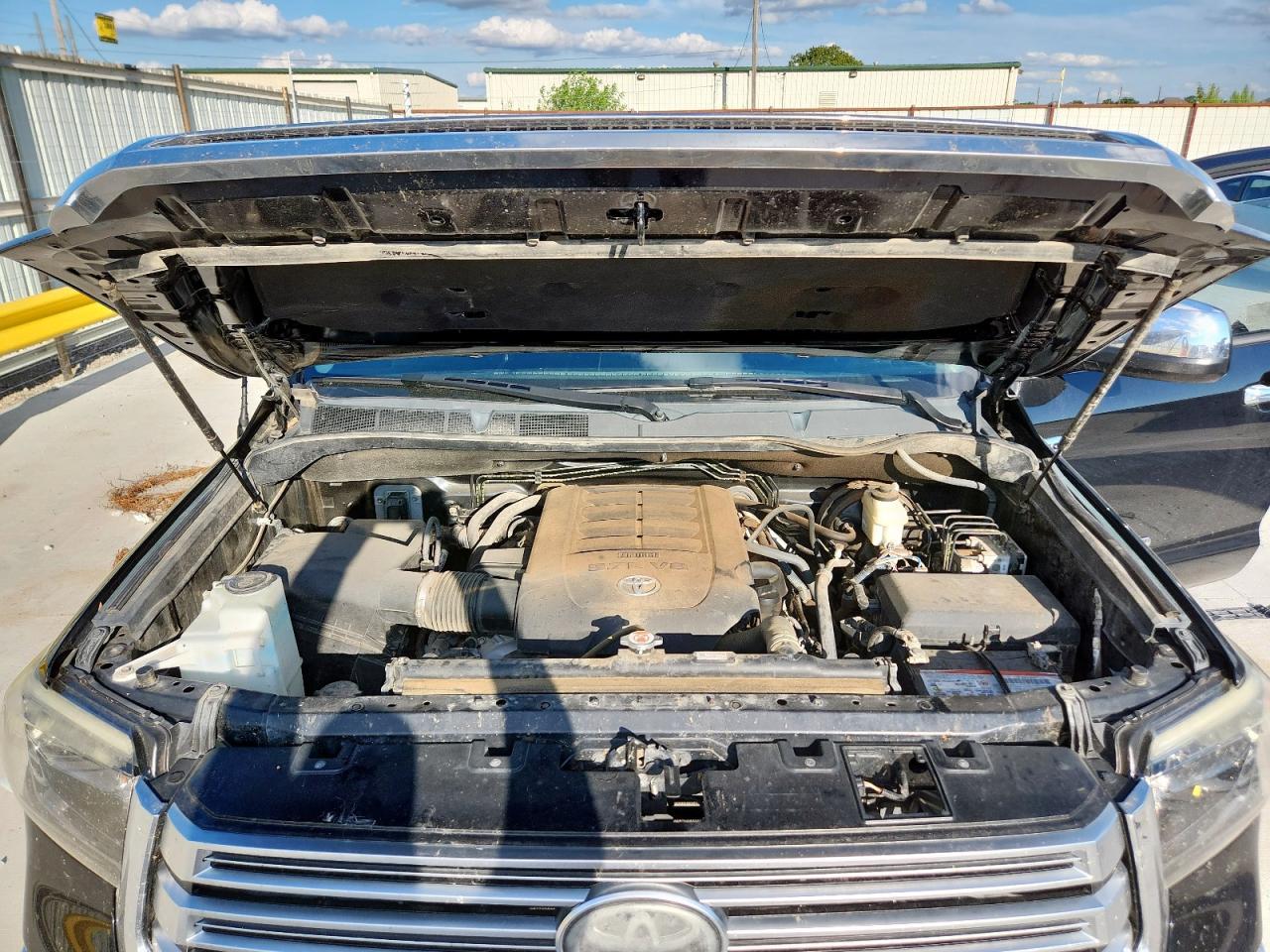 2018 TOYOTA TUNDRA