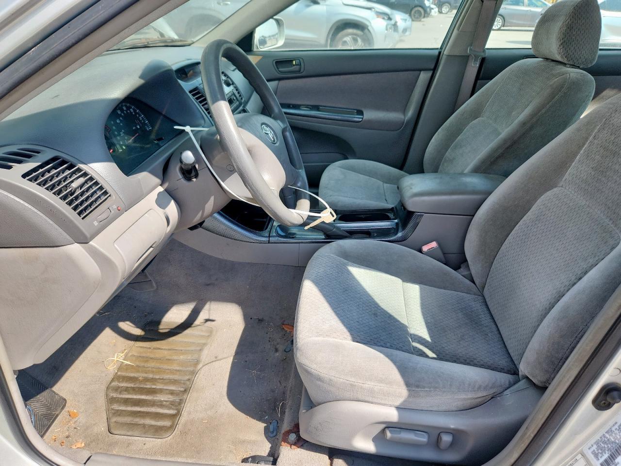 2002 TOYOTA CAMRY
