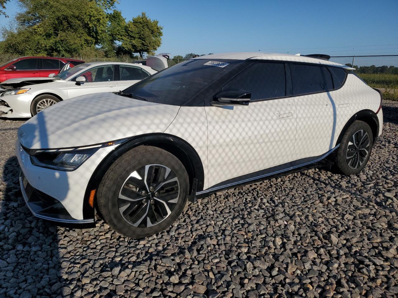 2022 KIA EV6