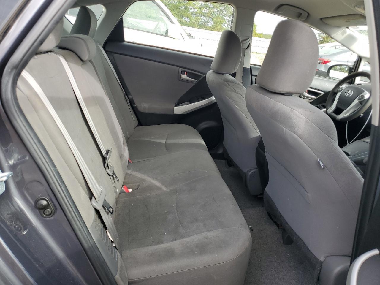 2014 TOYOTA PRIUS