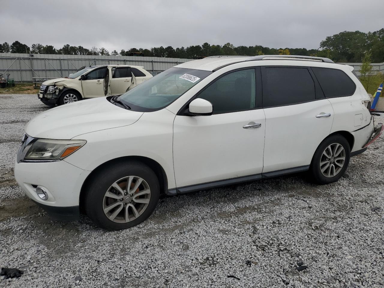 2016 NISSAN PATHFINDER
