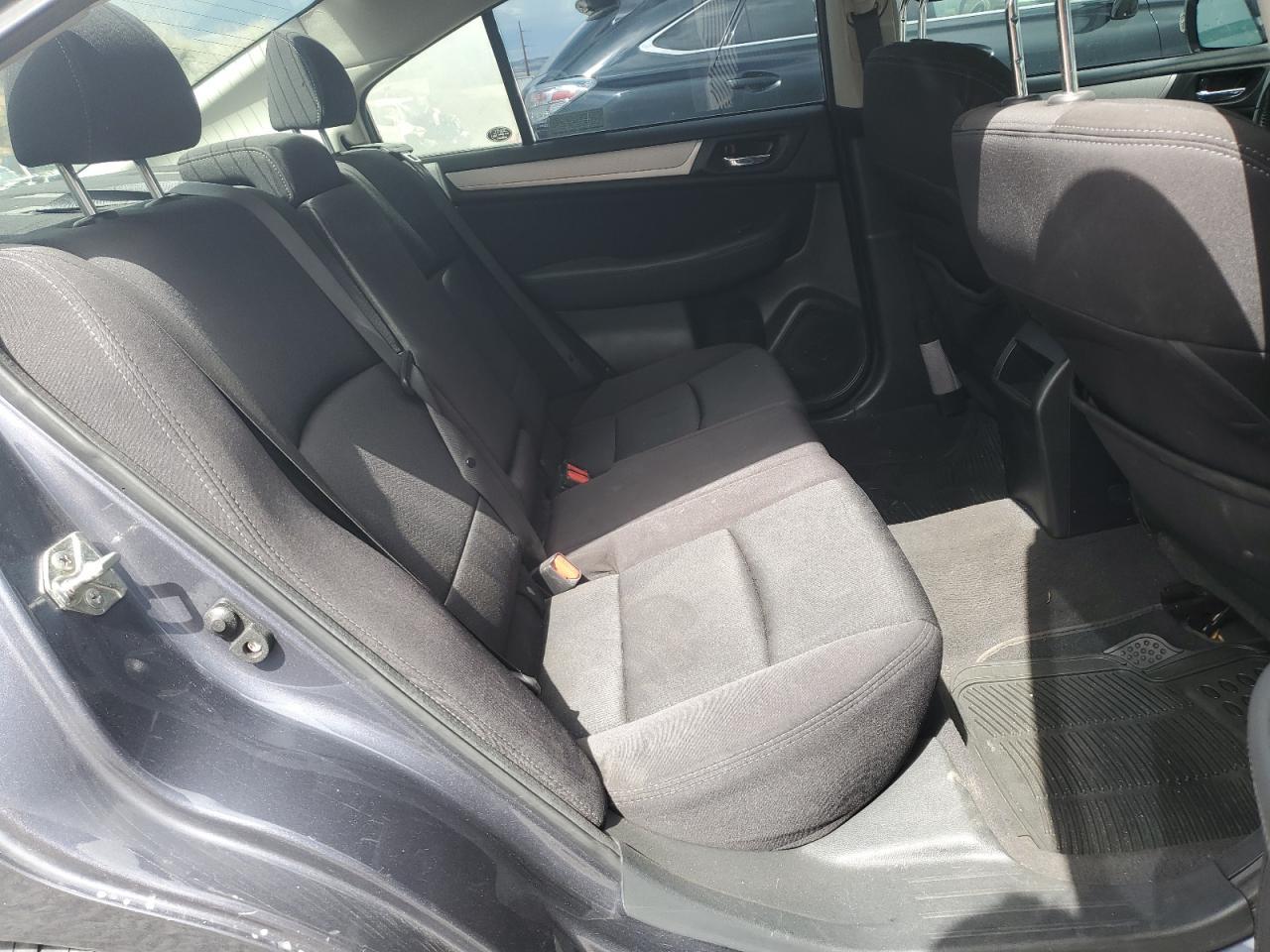 2016 SUBARU Legacy