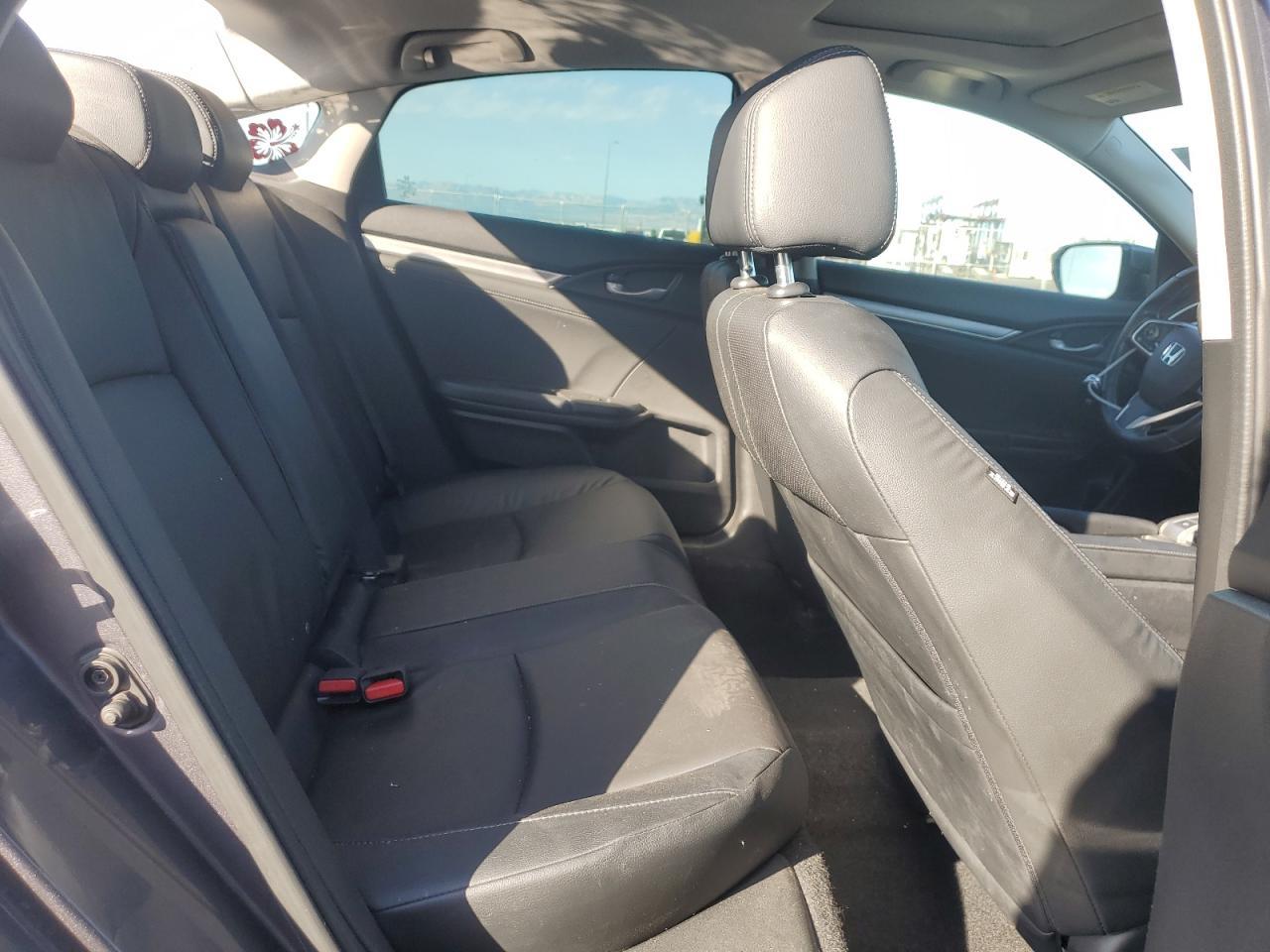 2016 HONDA CIVIC