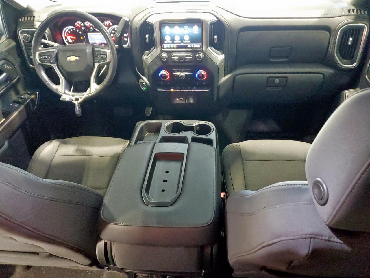 2020 CHEVROLET Silverado