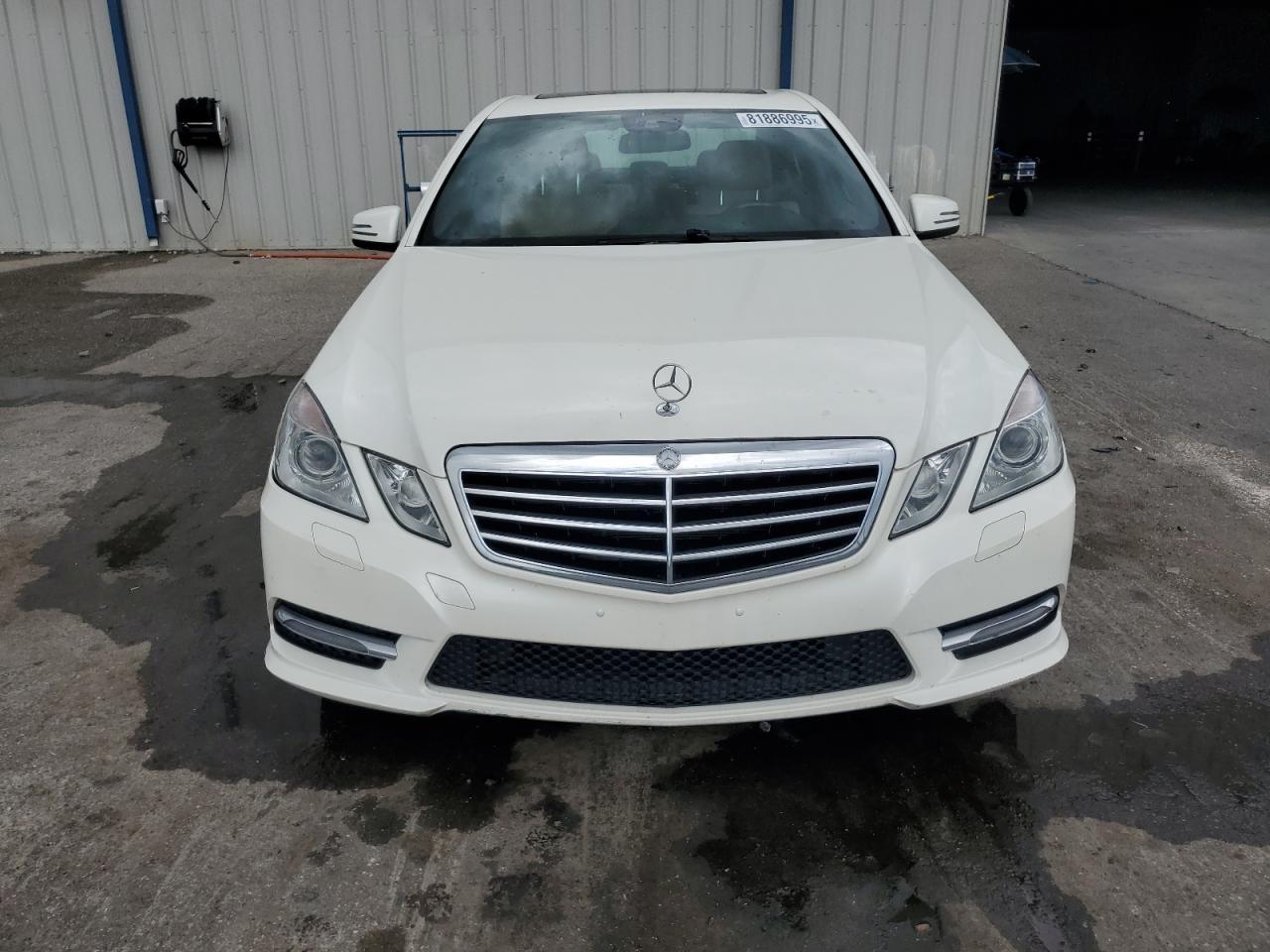 2013 MERCEDES-BENZ E-Class