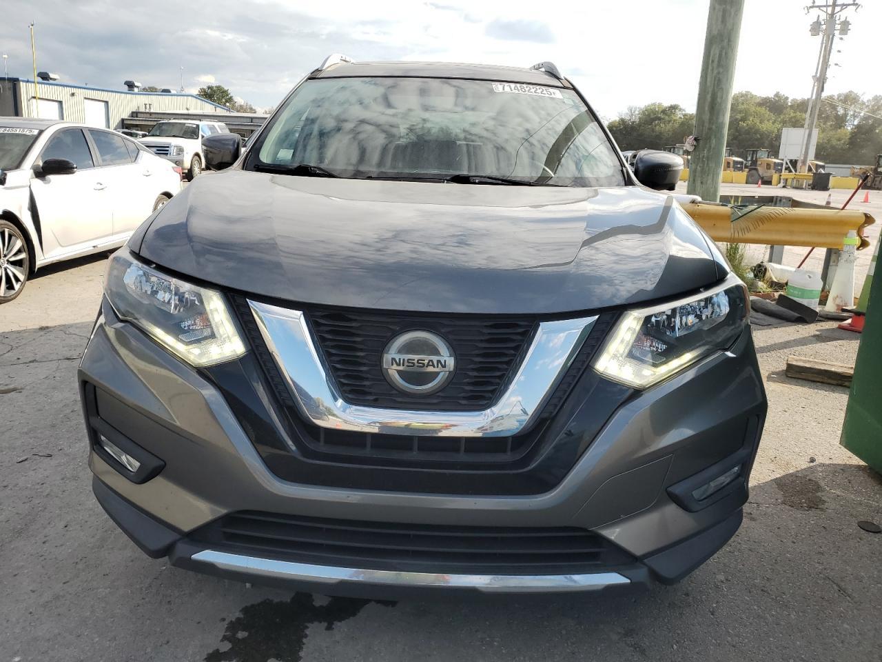 2018 NISSAN ROGUE