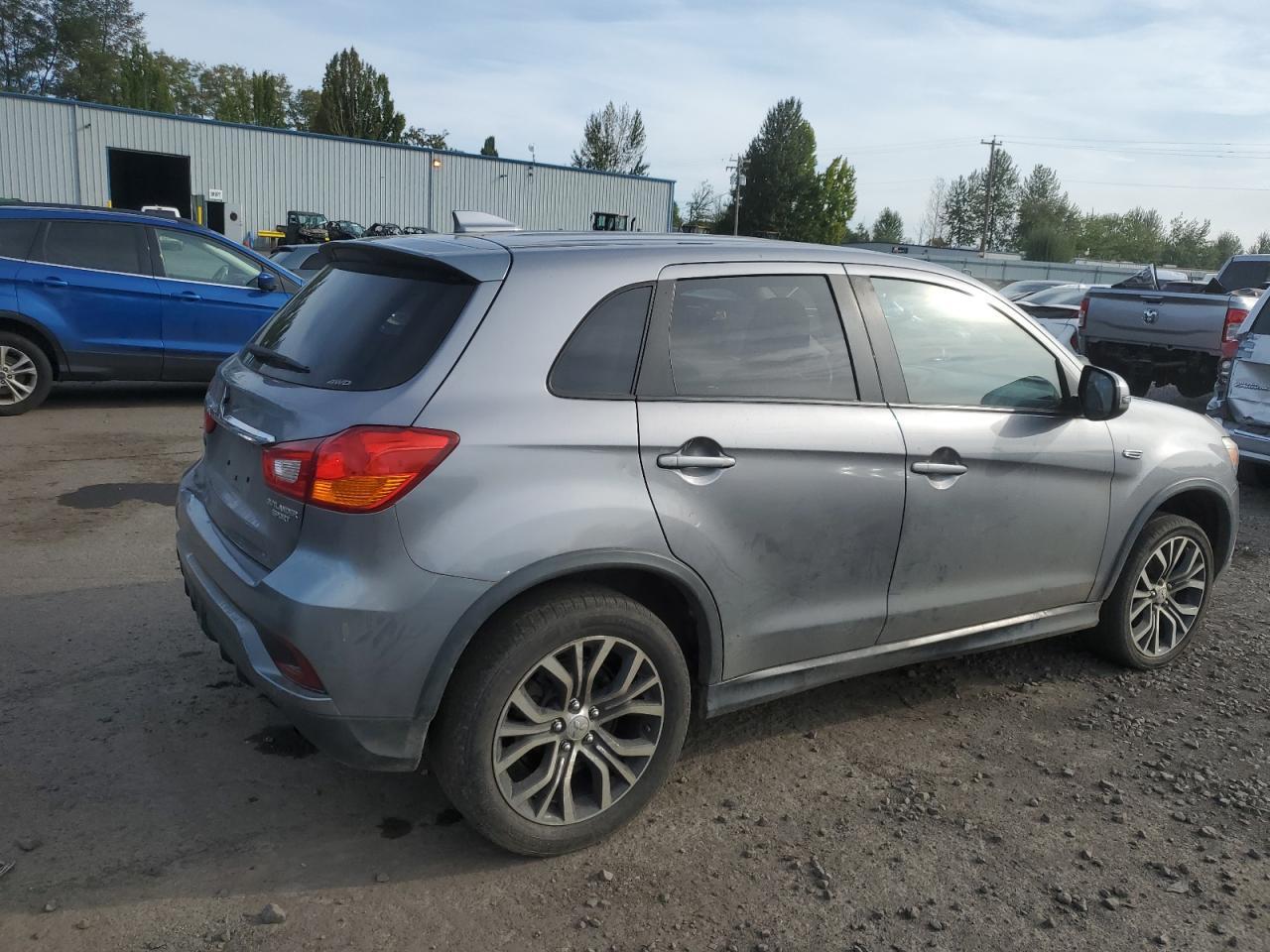 2019 MITSUBISHI Outlander Sport