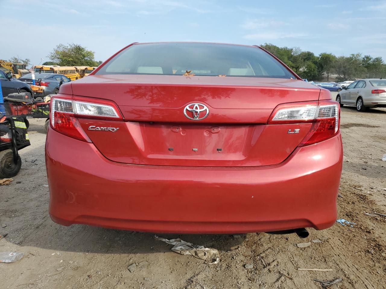 2014 TOYOTA CAMRY