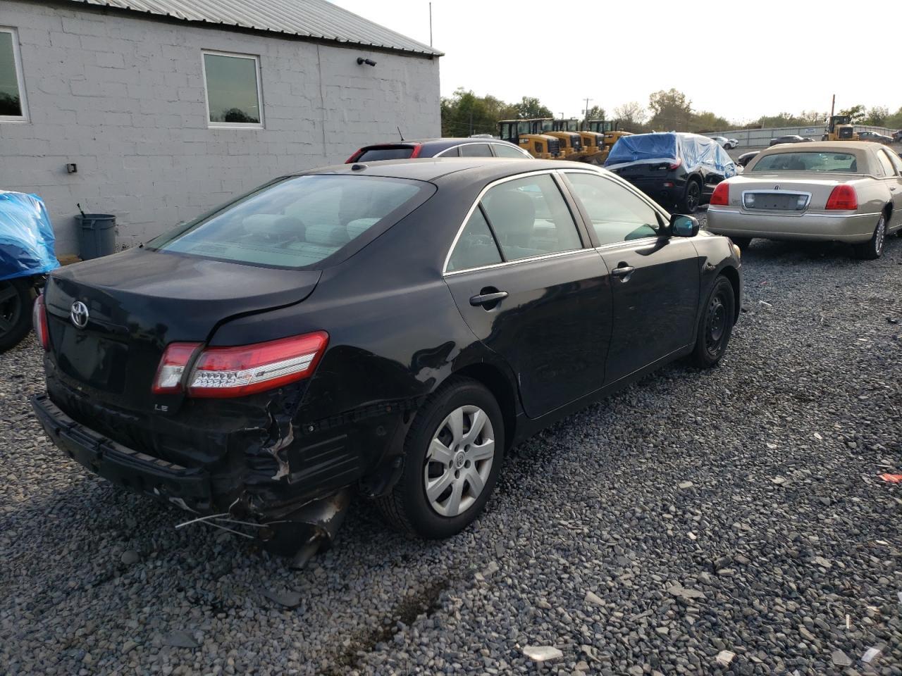 2010 TOYOTA CAMRY