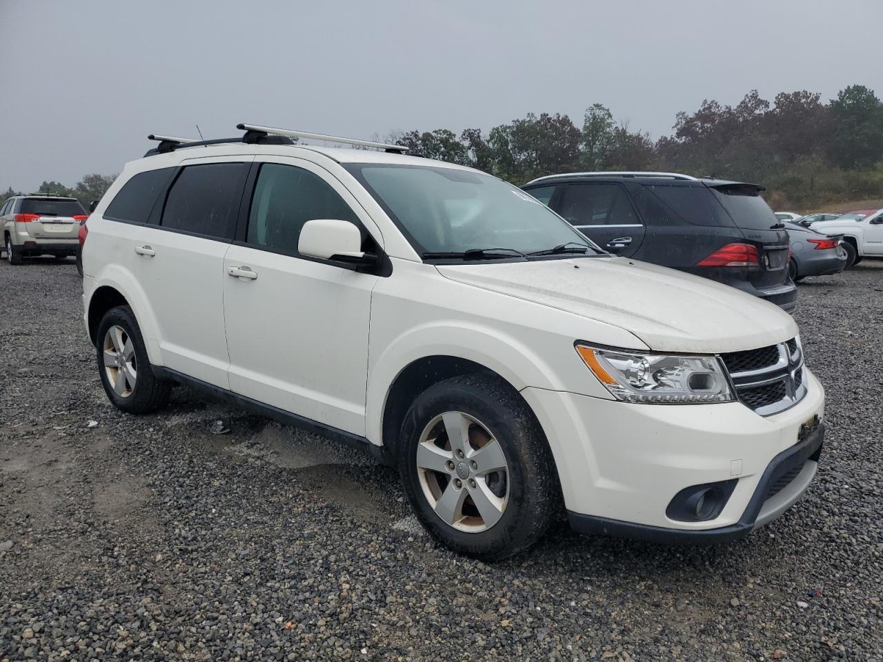 2011 DODGE JOURNEY
