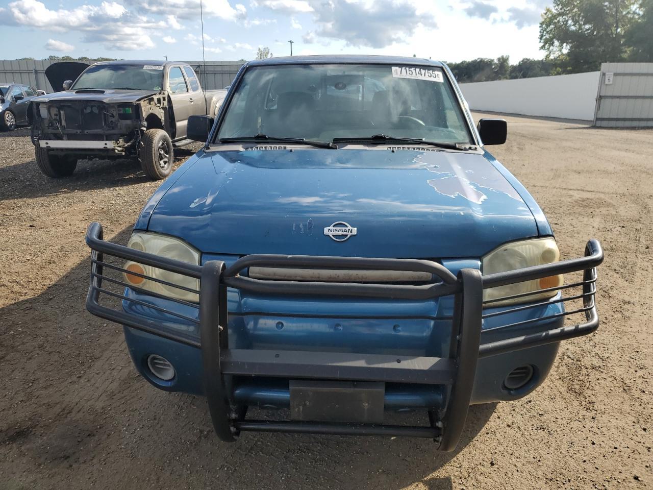 2001 NISSAN Frontier